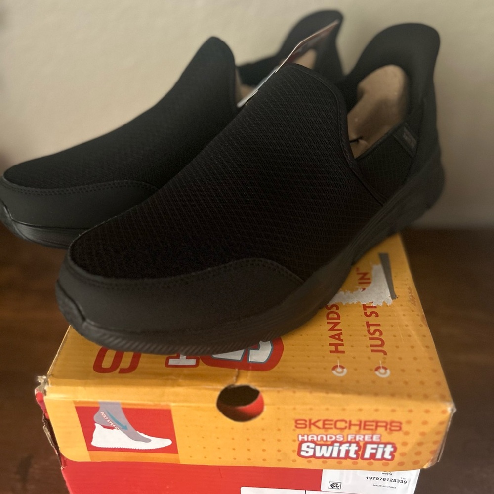 Men’s Skechers Shoes